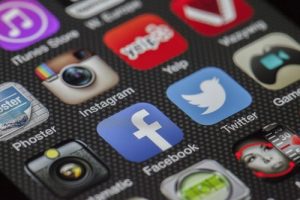 Read more about the article How to enhance your social media profiles